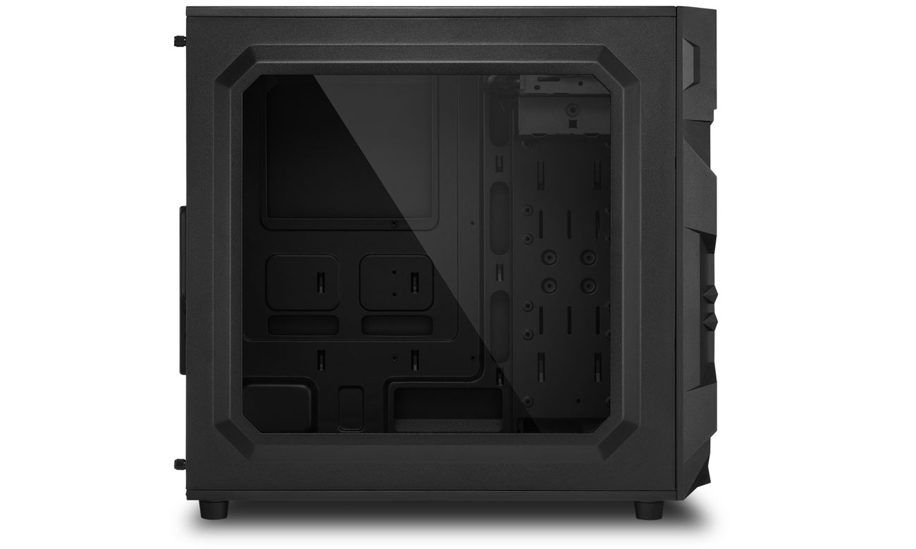 Panel z dużym, akrylowym oknem