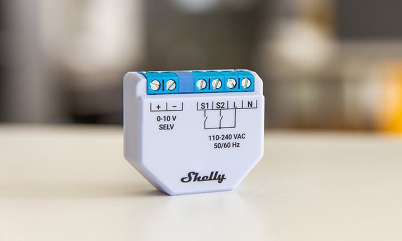 Ściemniacz światła WiFi Shelly Plus 0-10V Dimmer - Grafika lifestyle