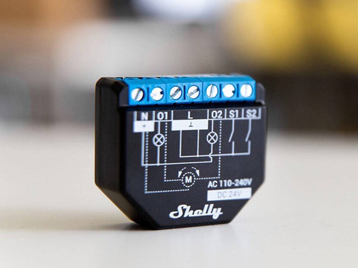Sterownik Shelly Plus 2PM Wi-Fi 2 - Grafika lifestyle