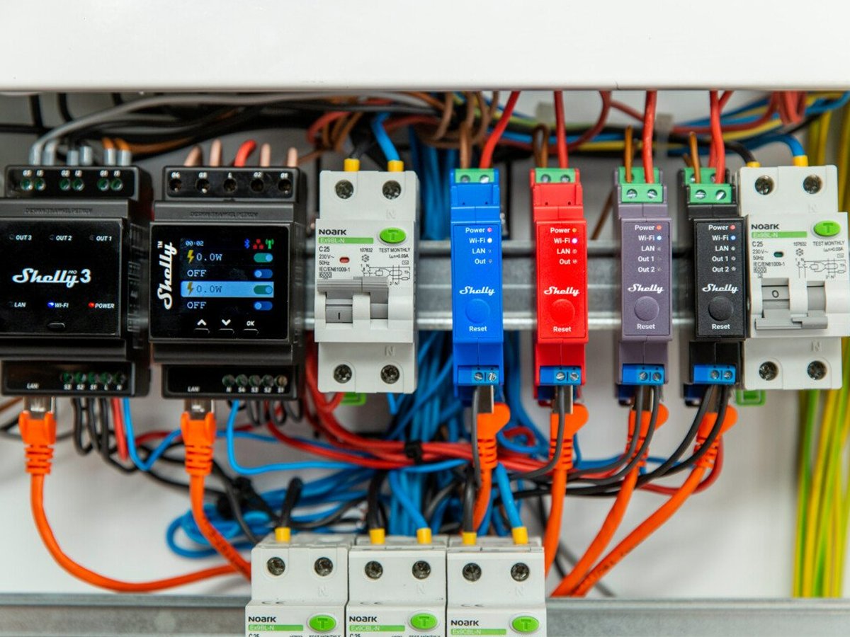 Shelly DIN Pro Dimmer 2 seria Pro