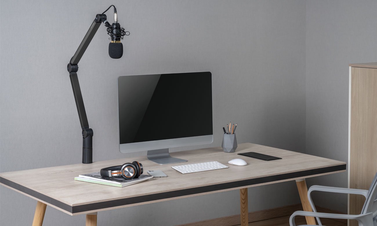 Statyw do mikrofonu Silver Monkey MA-200 - Grafika lifestyle