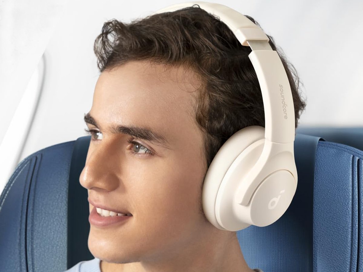 Słuchawki bezprzewodowe SoundCore Space Q20i Białe - Grafika lifestyle