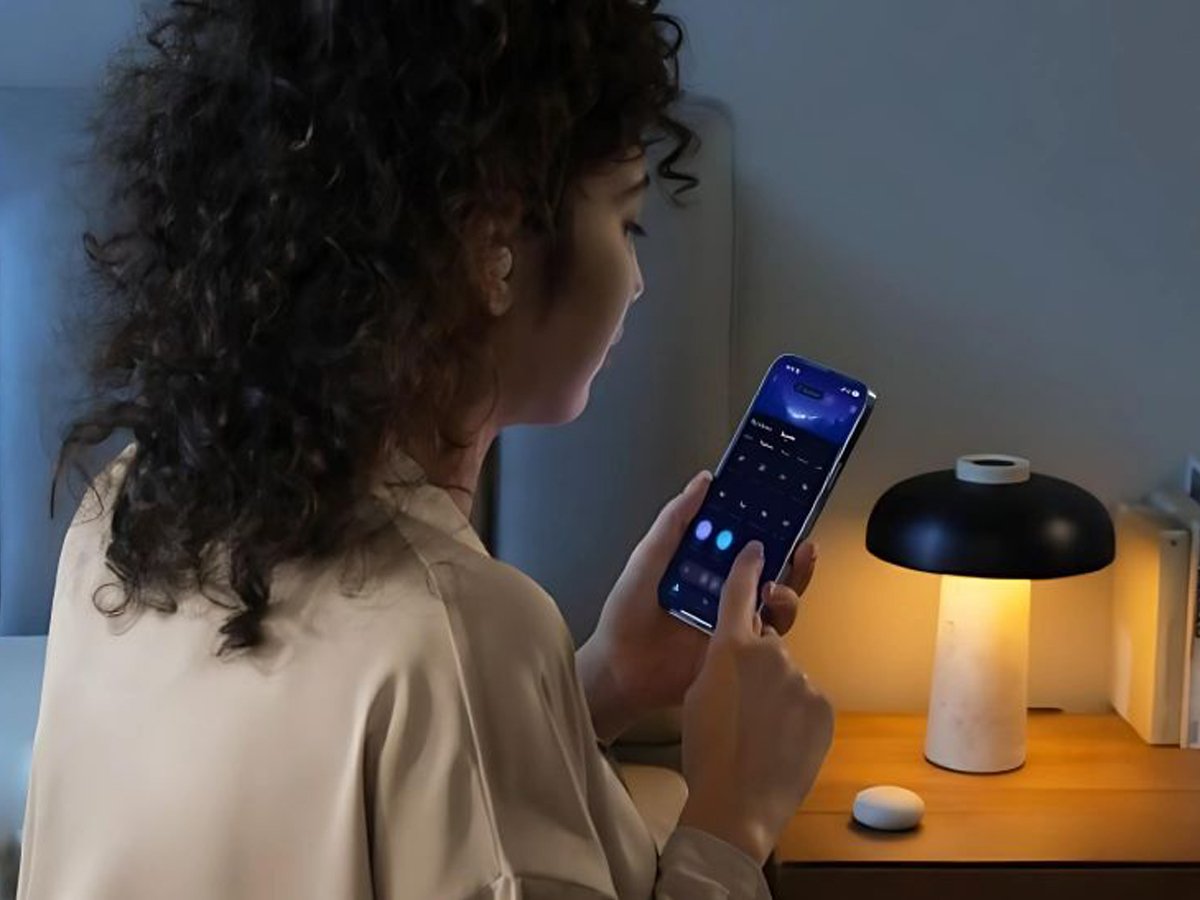 Słuchawki bezprzewodowe soundcore Sleep A20 Beżowe - Grafika lifestyle