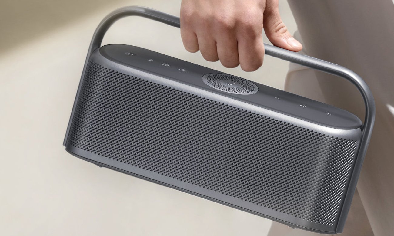 SoundCore Motion X600 przenoszenie za uchwyt