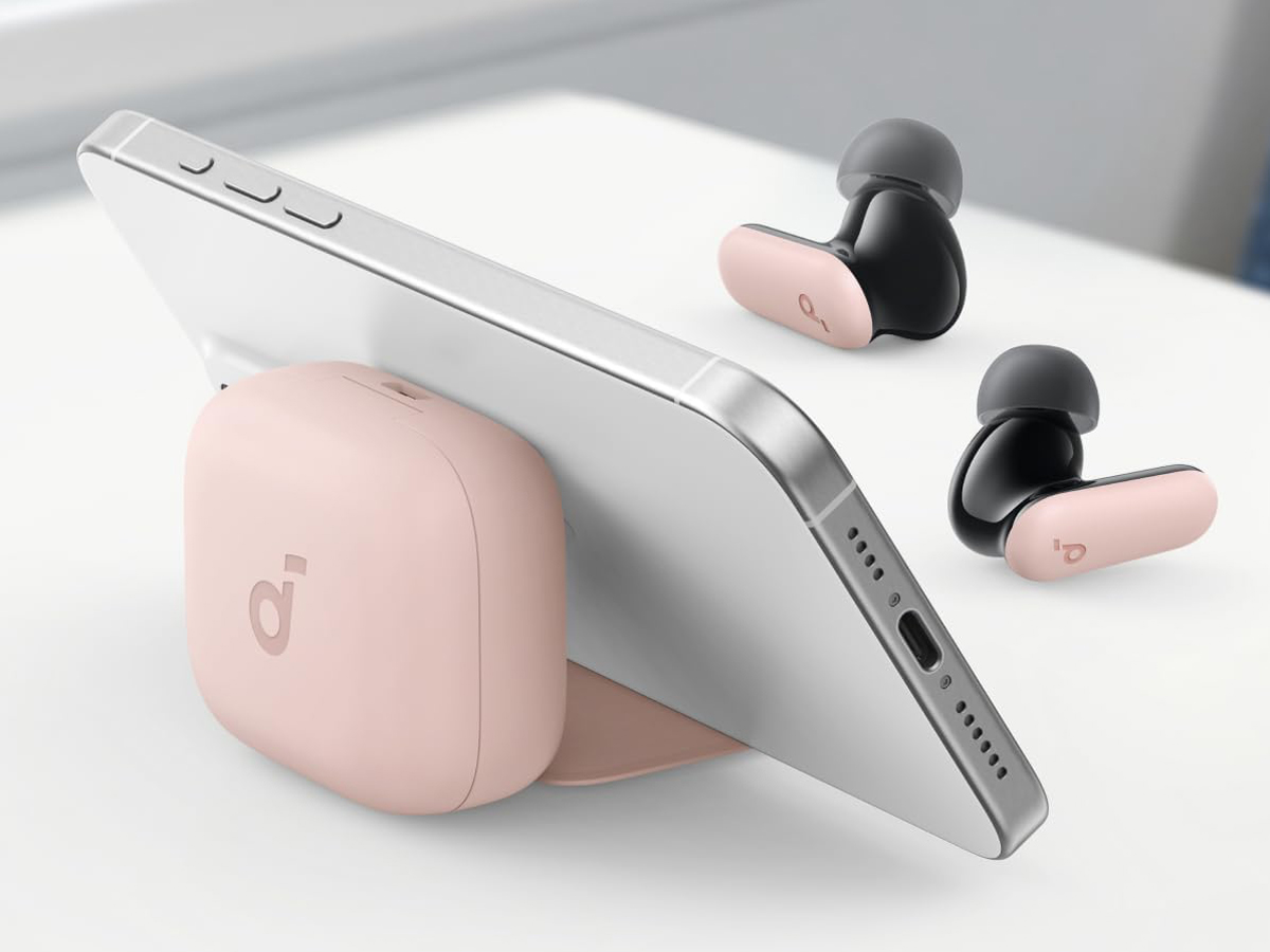 Słuchawki bezprzewodowe SoundCore P30i Różowo-czarne - Grafika lifestyle