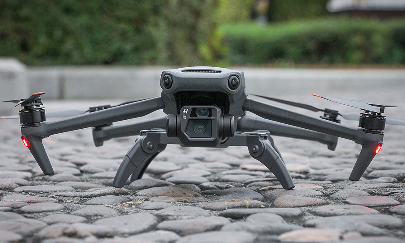 Podwyższenie podwozia Sunnylife do drona DJI Mavic 3 - Grafika lifestyle