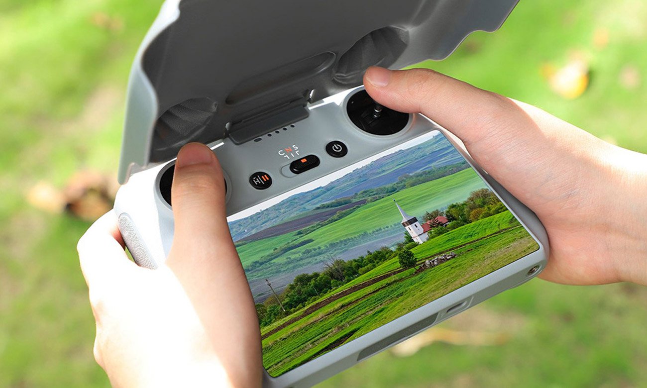 Osłona przeciwsłoneczna kontrolera 2 w 1 Sunnylife do DJI RC - Zastosowanie