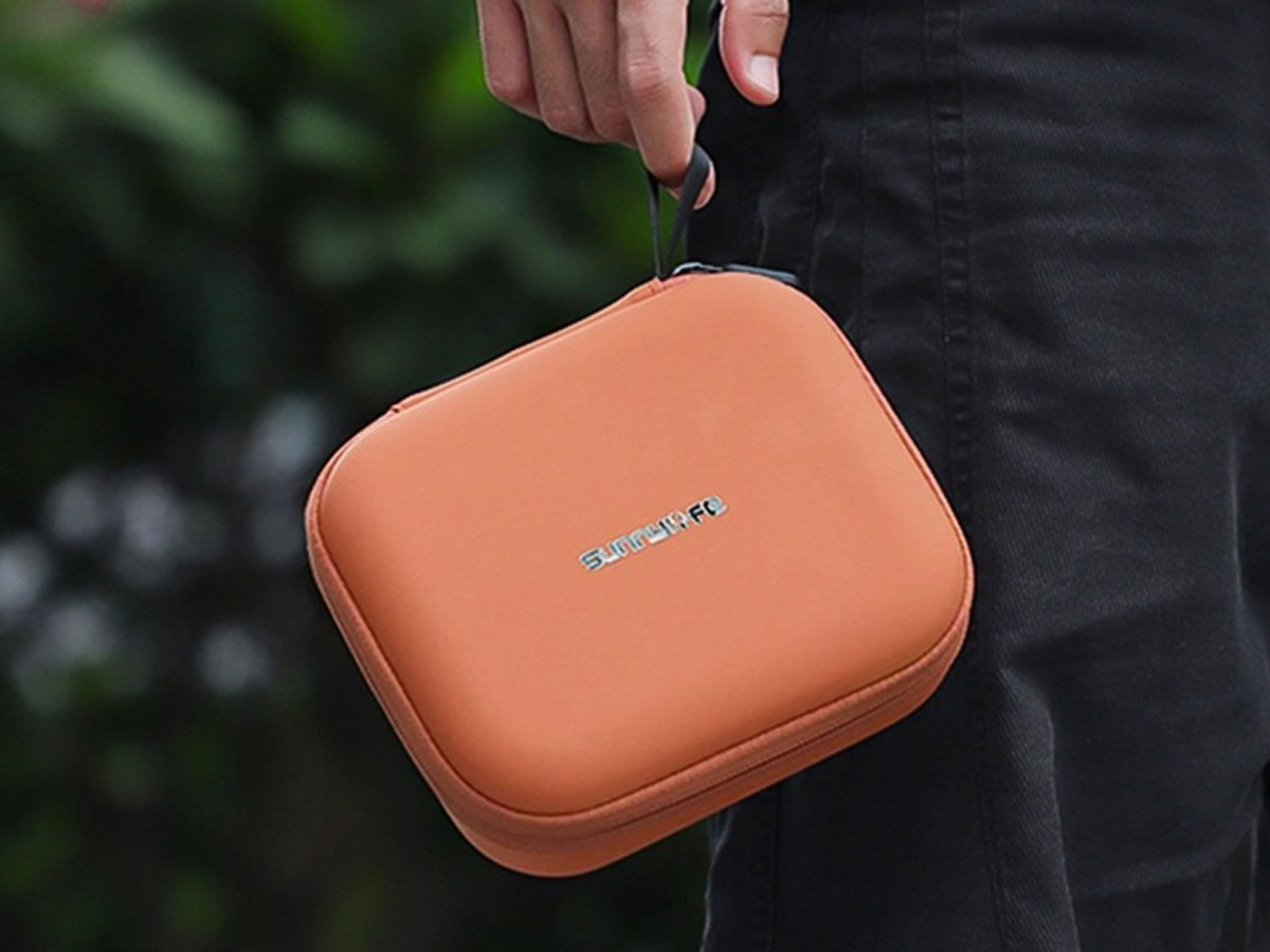 Etui Sunnylife do drona DJI Neo Orange - Grafika lifestyle