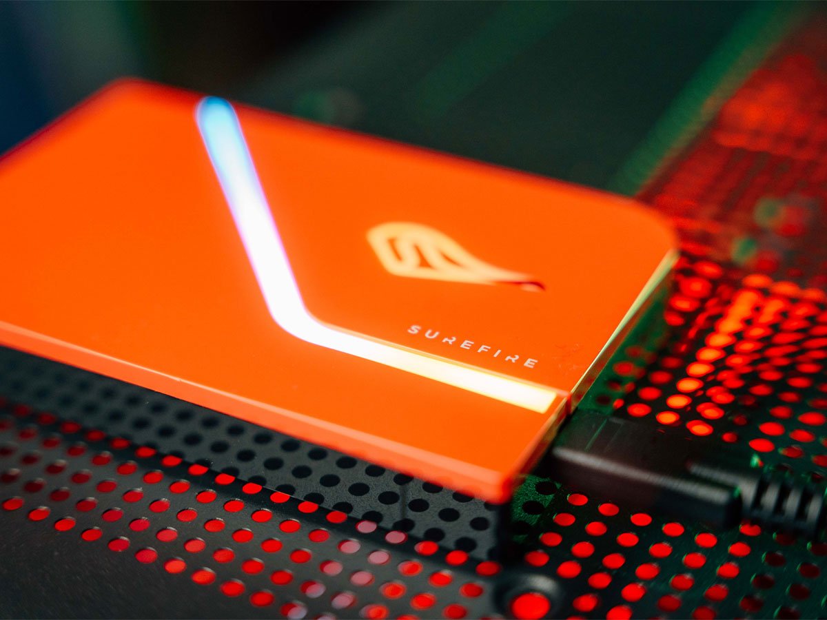 SureFire PyroDrive Gaming SSD 2 TB Red