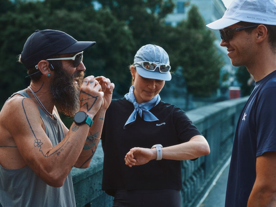 Suunto Race 2 ekran