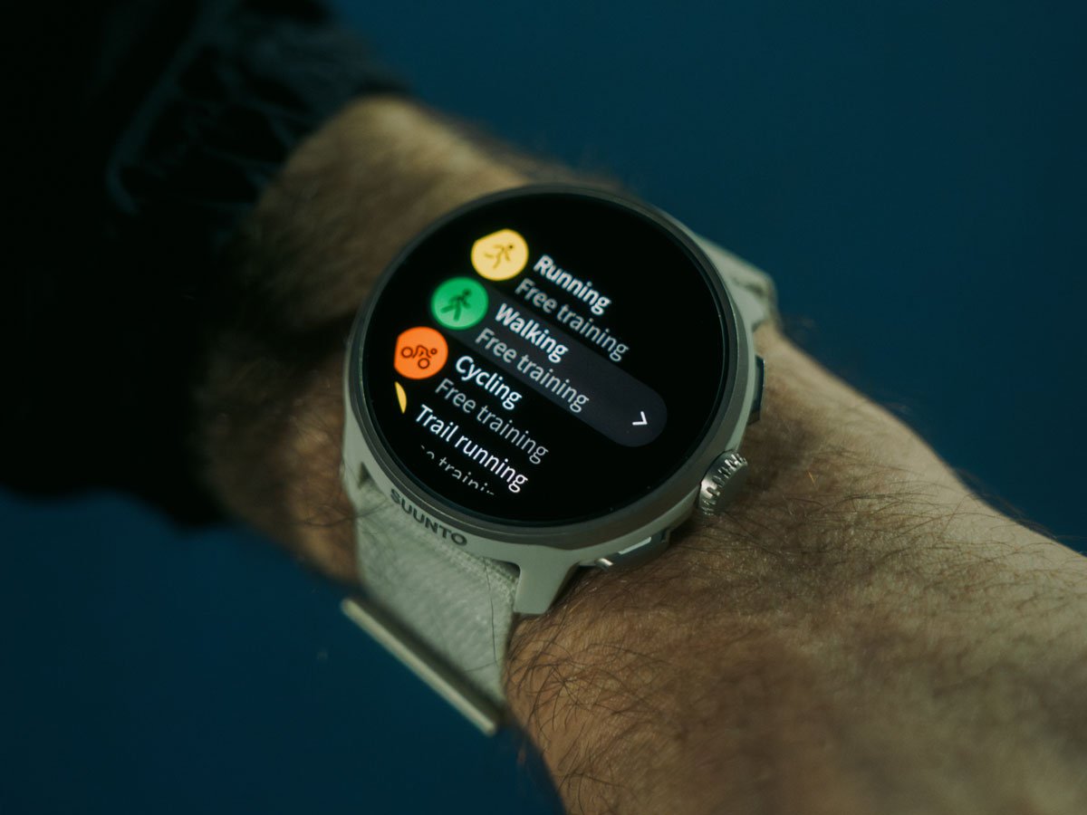 Suunto Run ekran z wyborem treningu
