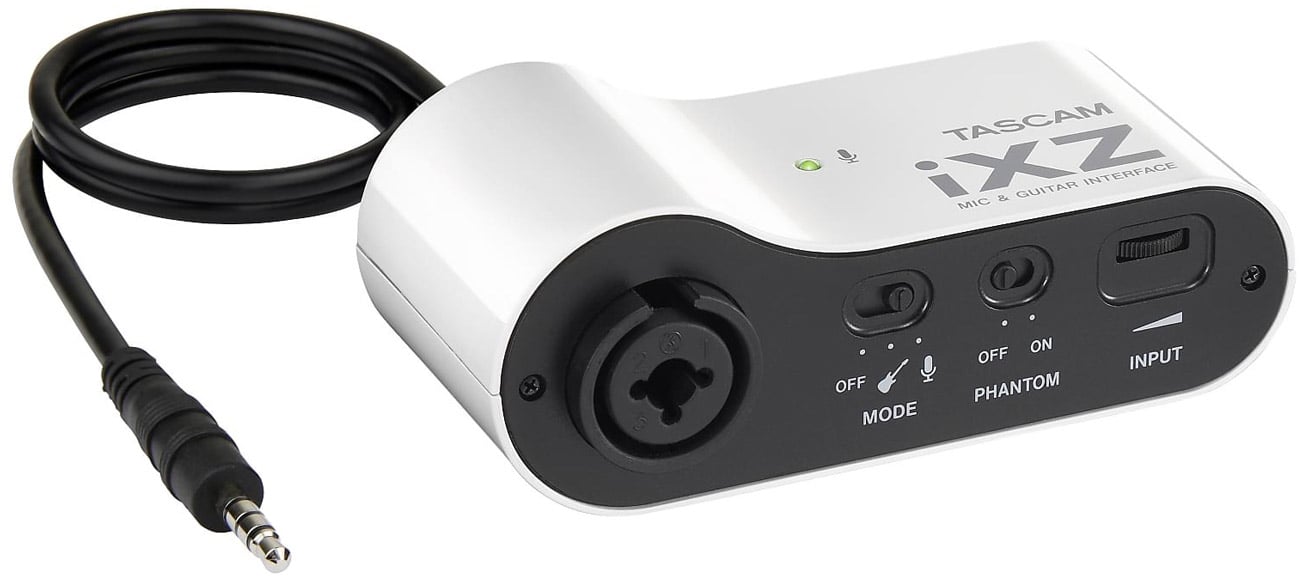 Interfejs mikrofonowy/gitarowy Tascam iXZ do smartfonu i tabletu - Widok od przodu pod kątem