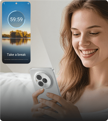 Uśmiechnięta kobieta trzyma smartfon, nad którym unosi się powiększone okienko z powiadomieniem Take a break