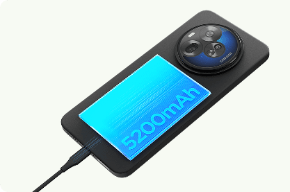 Smartfon z podłączonym przewodem ładującym i świecącą podświetloną baterią z napisem 5200 mAh