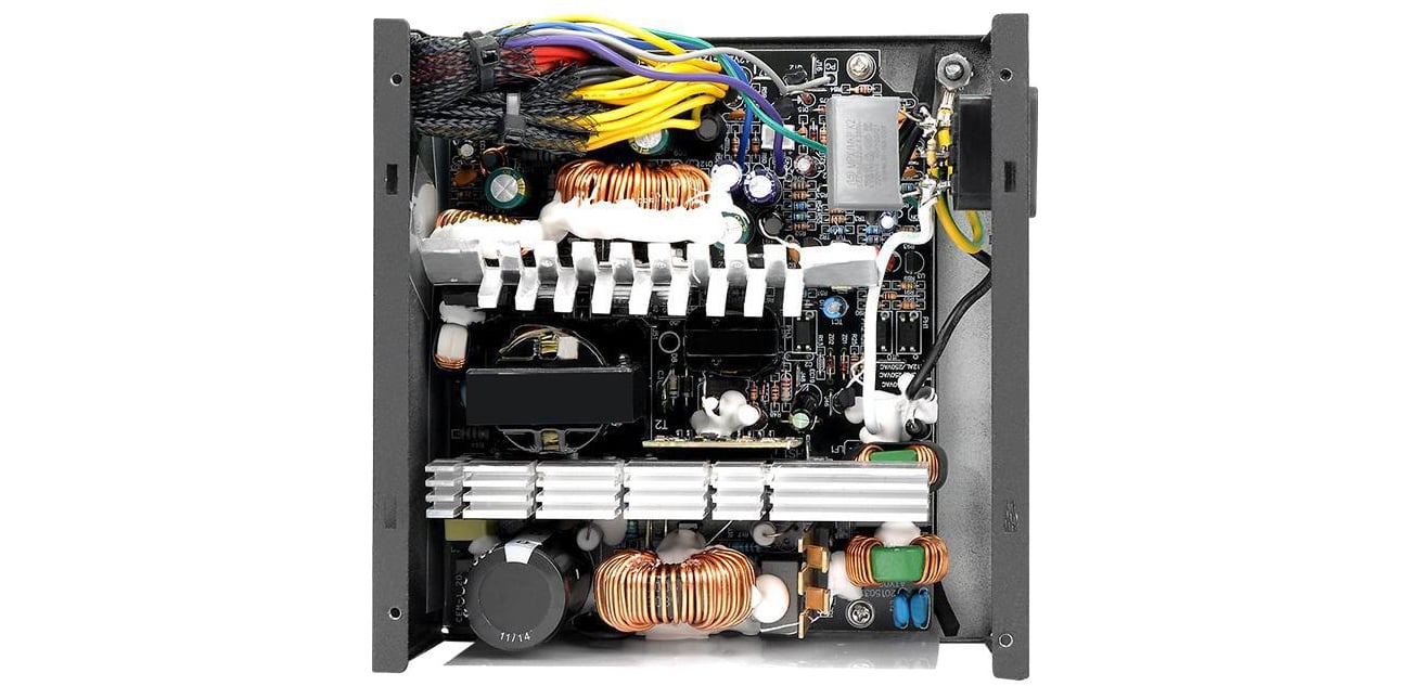 Thermaltake 600W TR2 S komponenty