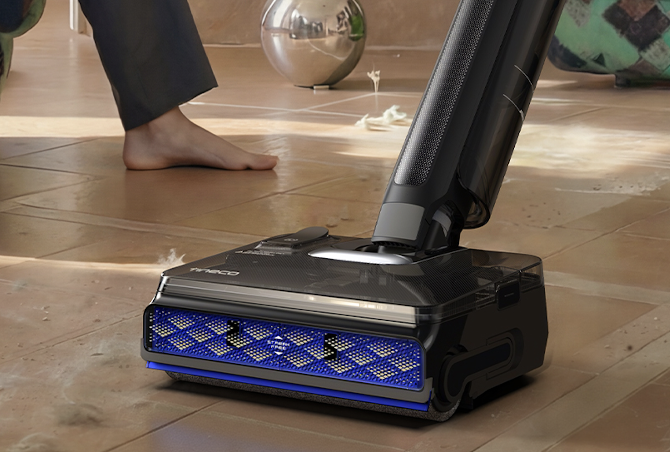 Innowacyjna konstrukcja Tineco FLOOR ONE S7 Fold Elite — przemieszczony zbiornik czystej wody