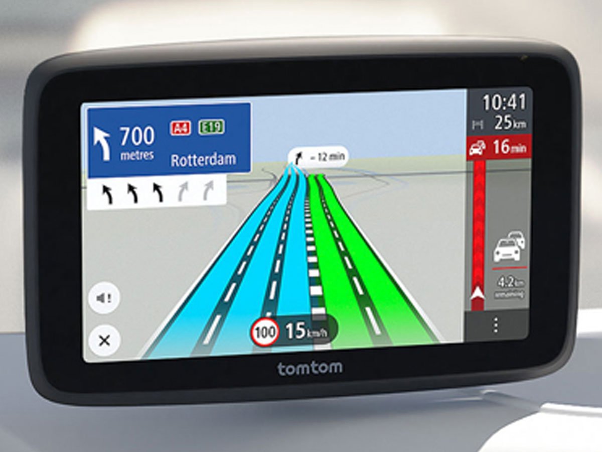 Nawigacja GPS dla ciężarówek TomTom GO Professional 6'' - Grafika lifestyle