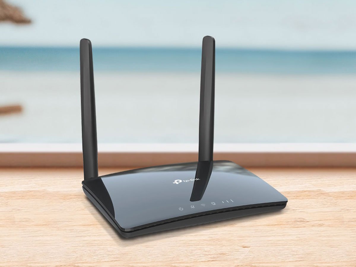 Dwupasmowy router TP-Link Archer MR402 - Grafika lifestyle