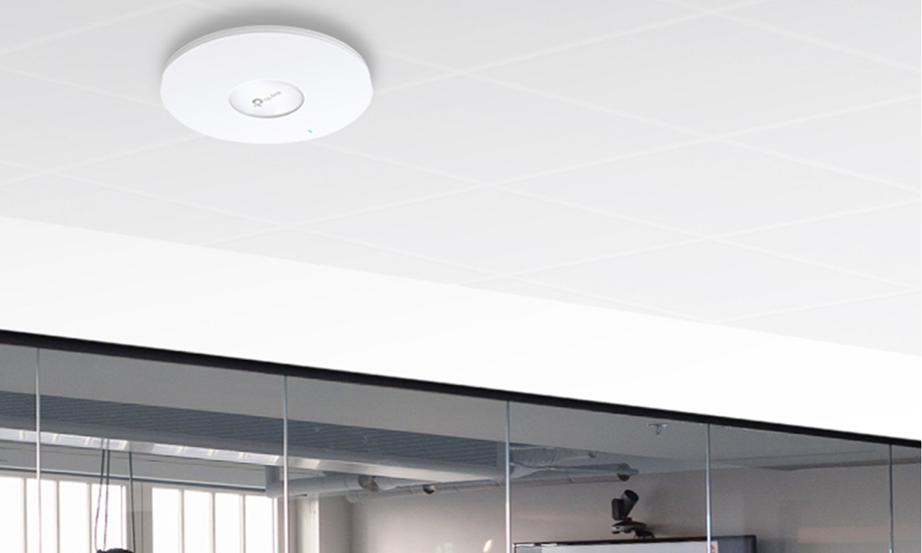 Sufitowy punkt dostępowy Wi-Fi 6 TP-Link EAP680 (AX6000) - Grafika lifestye