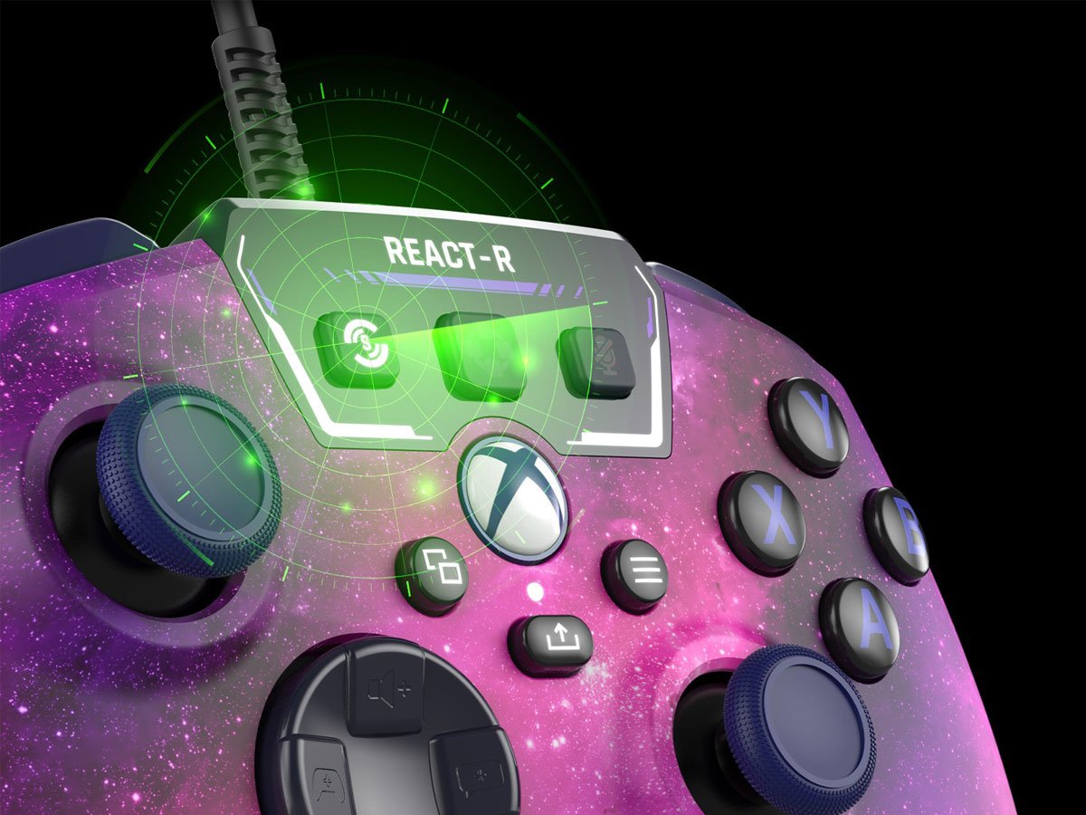 Kontroler przewodowy Turtle Beach REACT-R - Grafika lifestyle
