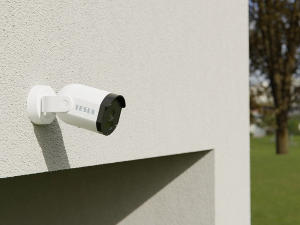 Tesla Outdoor Pro