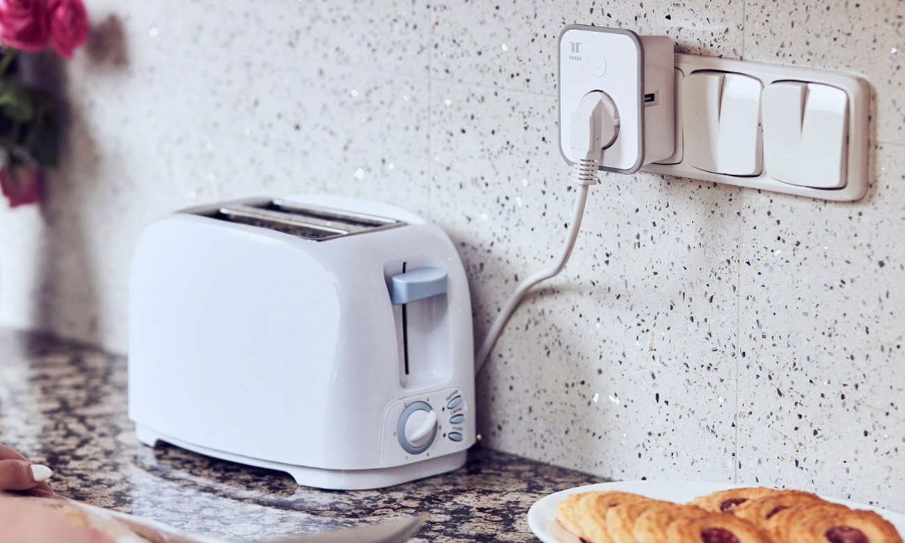 esla Podwójne Smart Gniazdko 2 x USB w kuchni