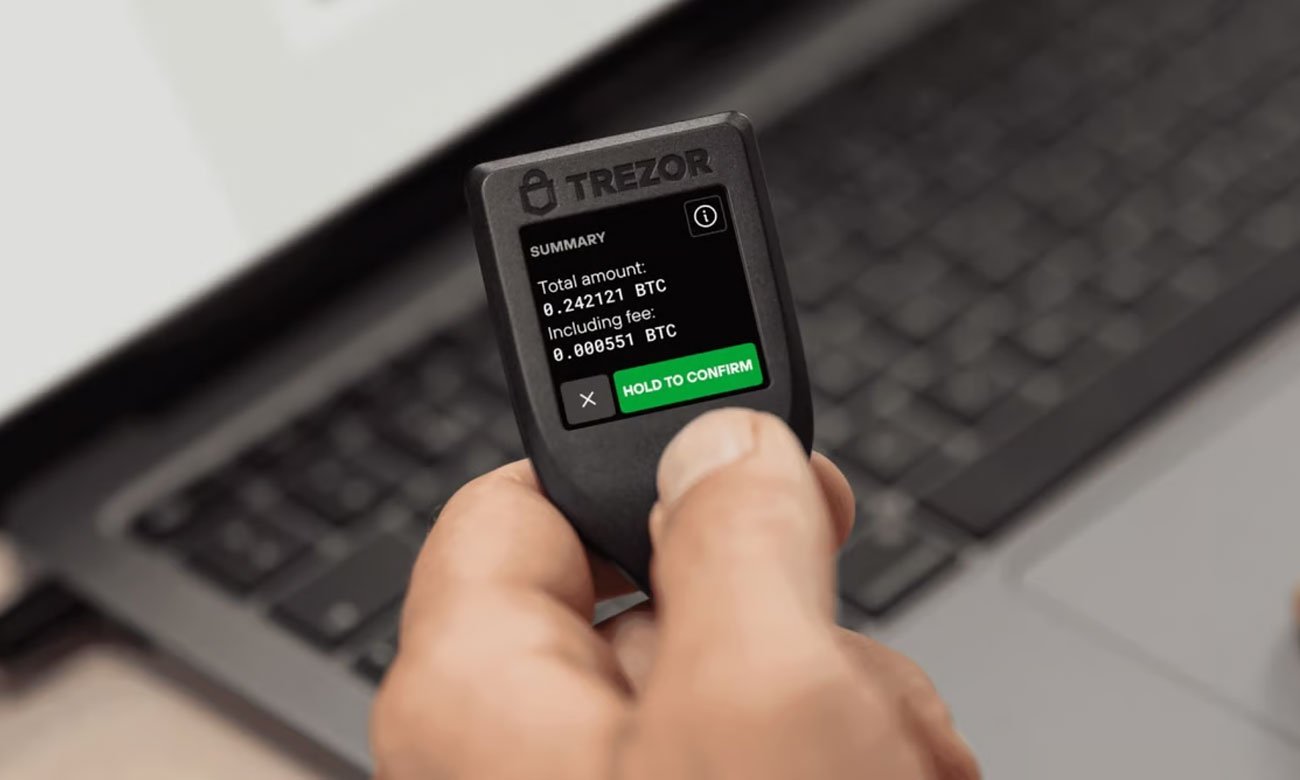 Trezor Model T