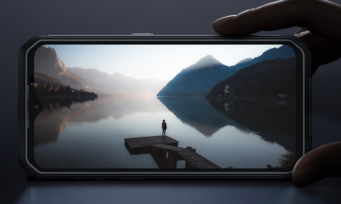 Świetna konstrukcja z dużym ekranem 6,3 cala