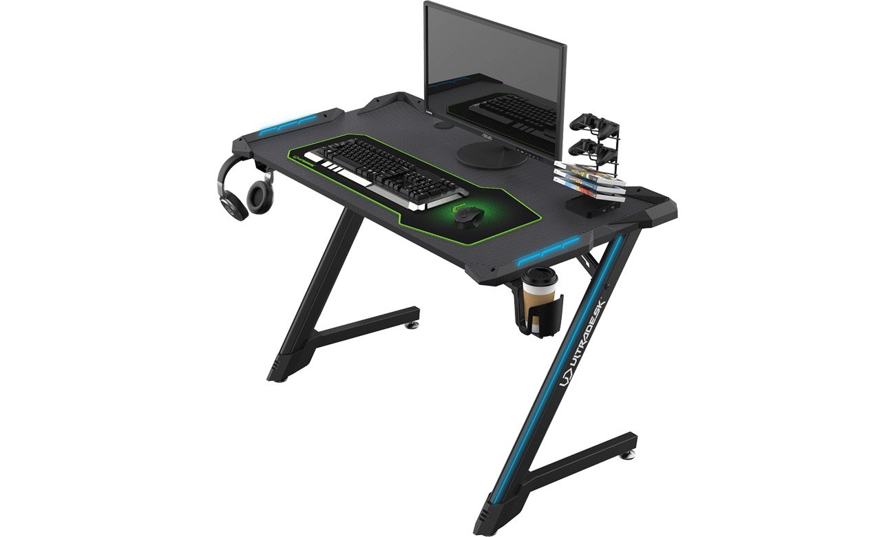 Biurko gamingowe Ultradesk SPACE V2 - Widok od przodu pod kątem