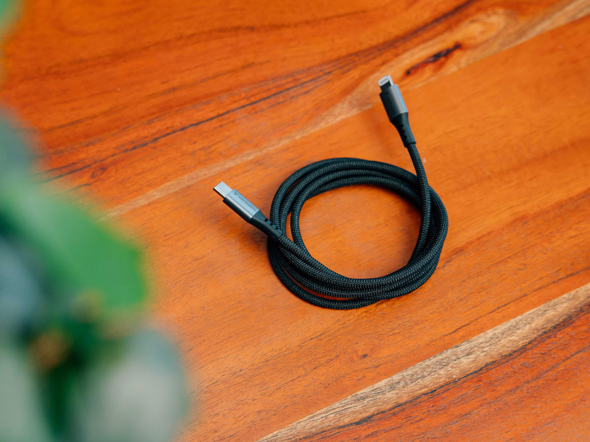 Verbatim Sync & Charge Cable USB-C to Lightning 120 cm oplot
