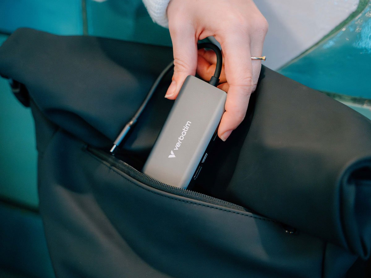 Verbatim USB-C Essentials Multiport Hub 6 Port with RJ45 kieszonkowy rozmiar