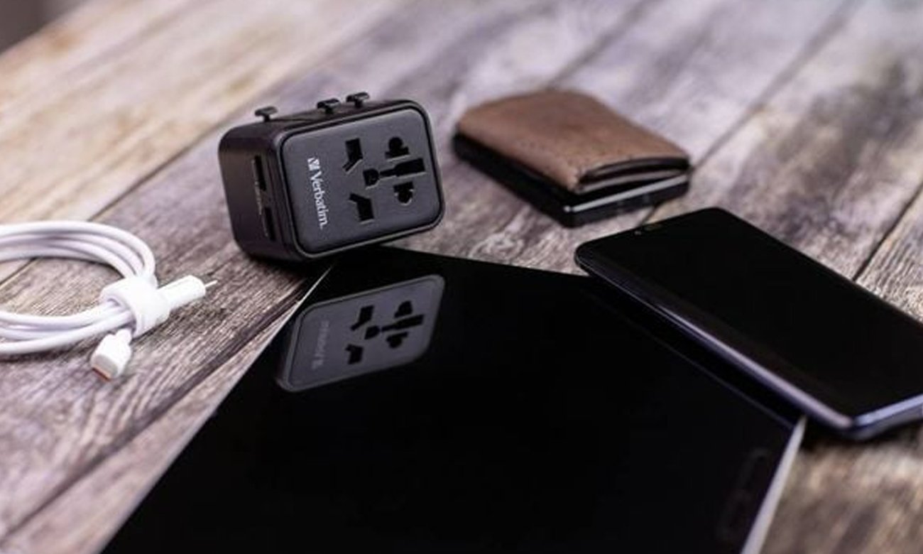 Uniwersalny adapter podróżny Verbatim wygląd