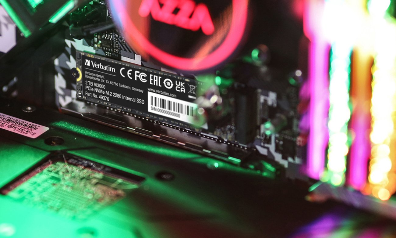 Dysk SSD M.2 PCIe NVMe Verbatim Vi3000 2 TB - Grafika lifestyle