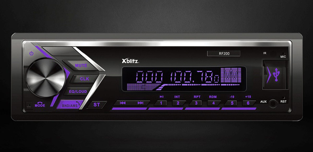 Radio samochodowe z zestawem głośnomówiącym Xblitz RF200 - Widok od przodu, grafika z tłem