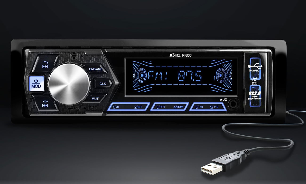 Radio samochodowe Xblitz RF300 - Widok od przodu, grafika z tłem