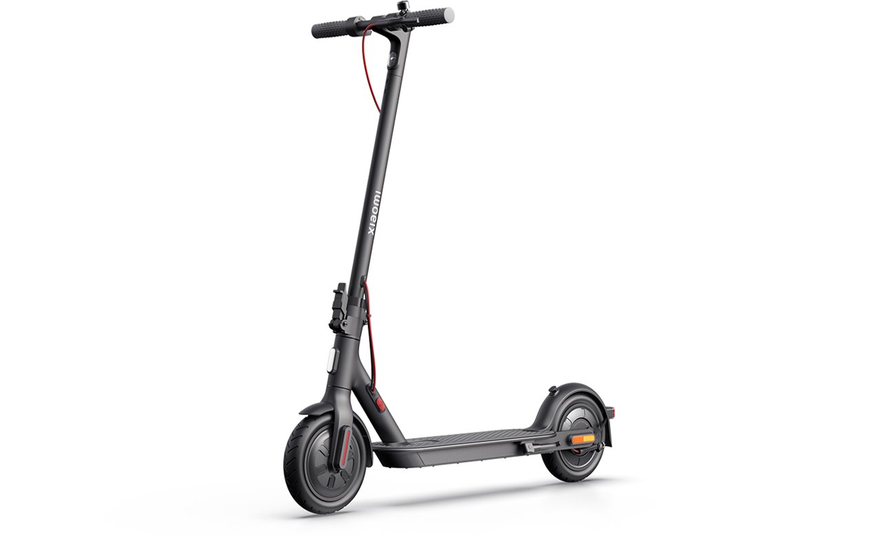 Hulajnoga elektryczna Xiaomi Electric Scooter 3 Lite NE Black - Widok od przodu pod kątem