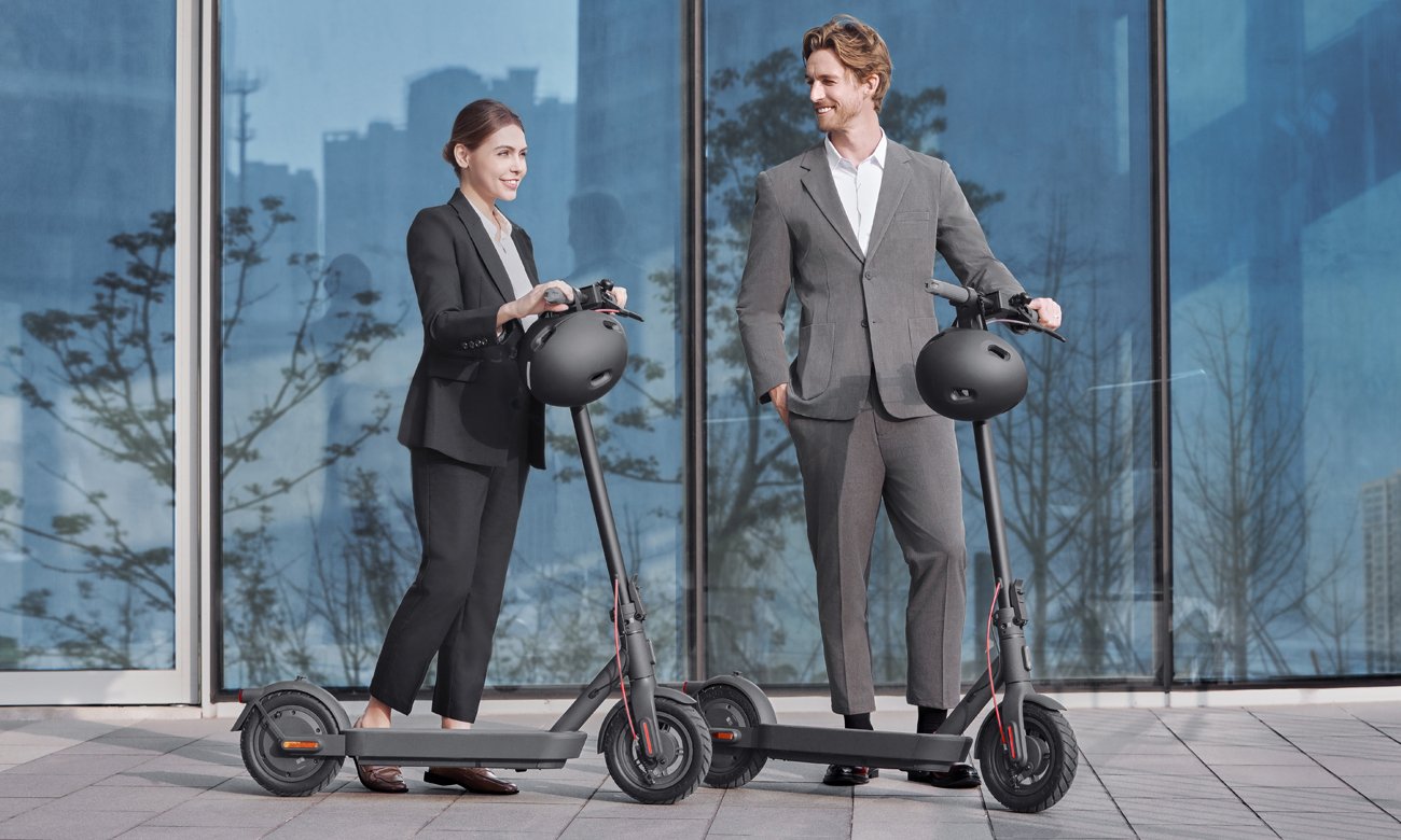 Hulajnoga elektryczna Xiaomi Electric Scooter 4 Pro (2 gen) - Grafika lifestyle