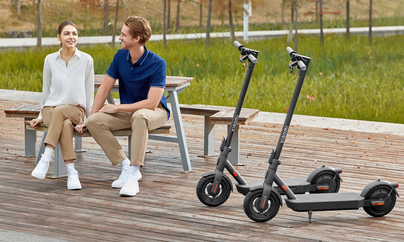 Hulajnoga elektryczna Xiaomi Electric Scooter 4 Pro (2 gen) - Grafika lifestyle