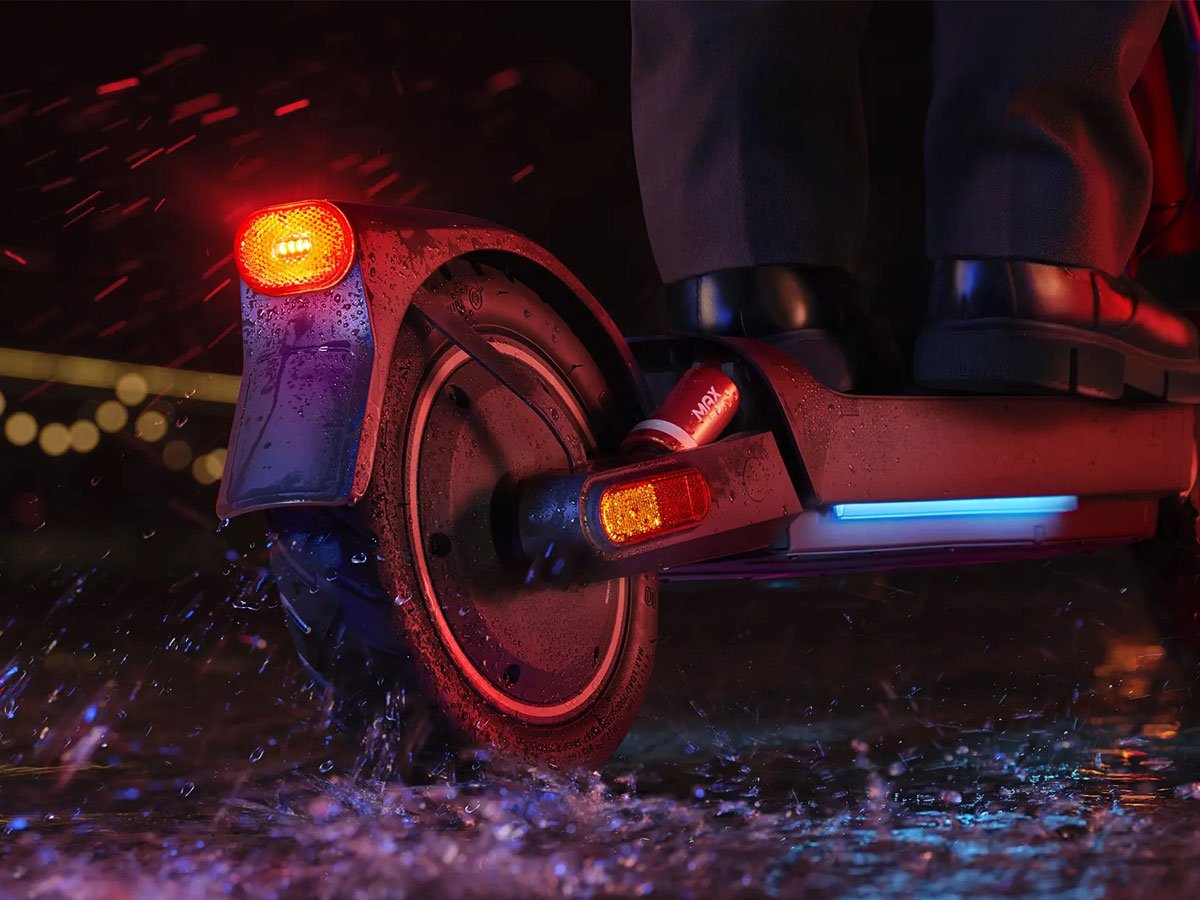Hulajnoga elektryczna Xiaomi Electric Scooter 5 Max - Grafika lifestyle