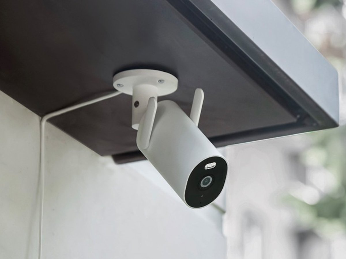 Inteligentna zewnętrzna kamera Xiaomi AW300 - Widok od przodu pod kątem