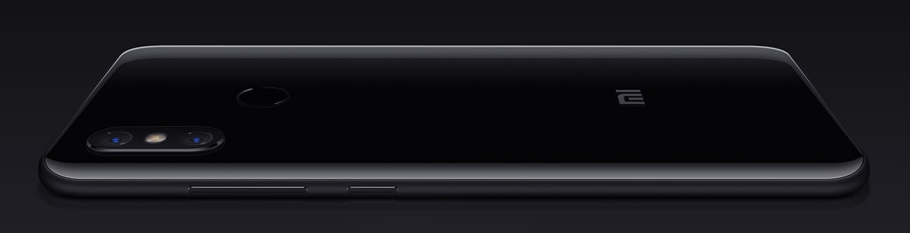 Xiaomi Mi 8 elegancki minimalistyczny design rewolucyjny ekran
