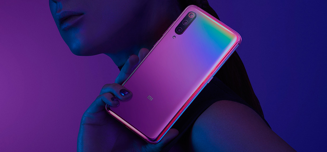 Xiaomi Mi 9 design ze szkła i metalu potrójny aparat bokeh AI