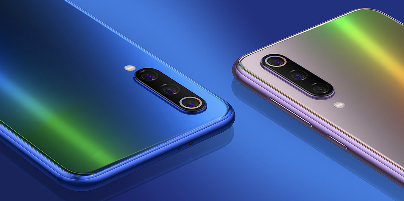 Xiaomi Mi 9 se holograficzna obudowa ze szkła i metalu
