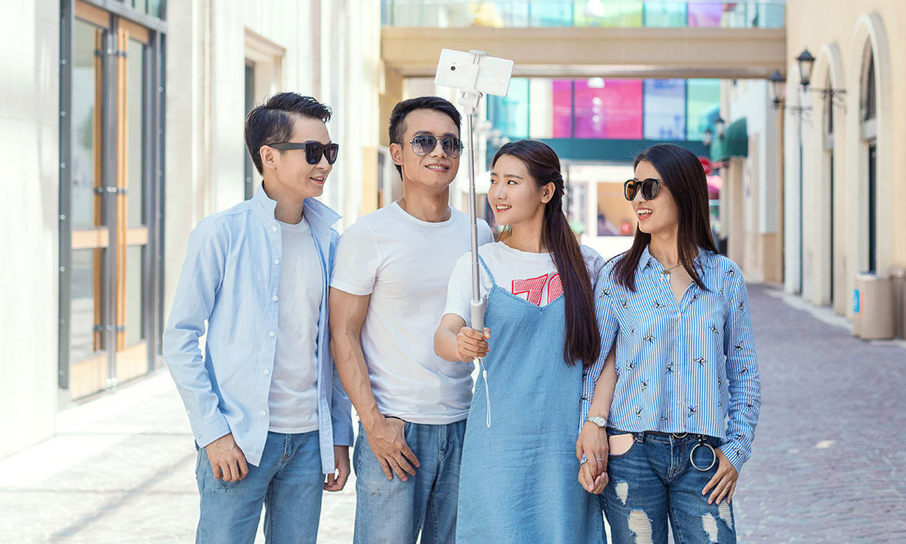 Mi Selfie Stick Bluetooth