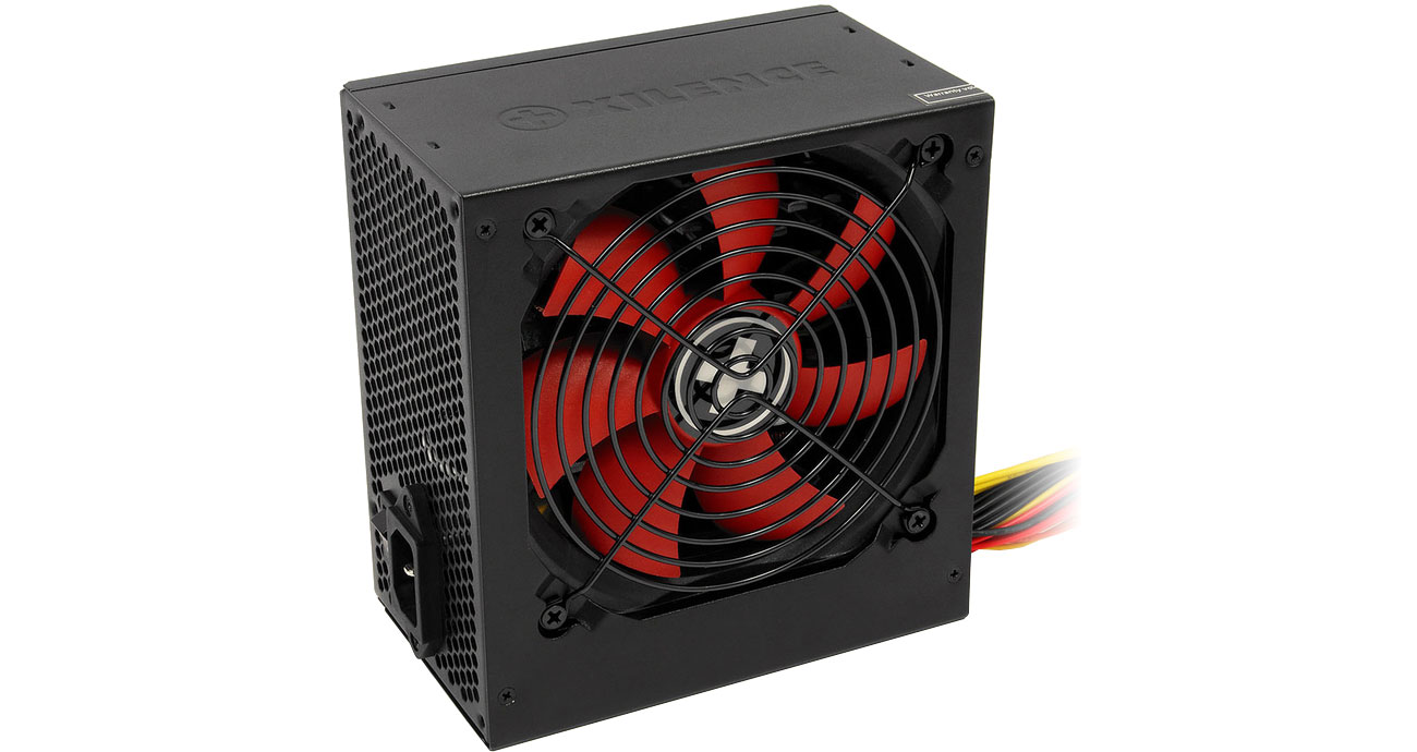 Xilence Performance C 700W XN046