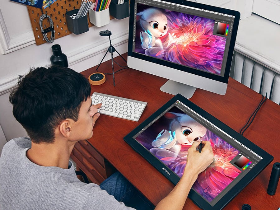 XP-Pen Artist 22 2nd Generation na biurku