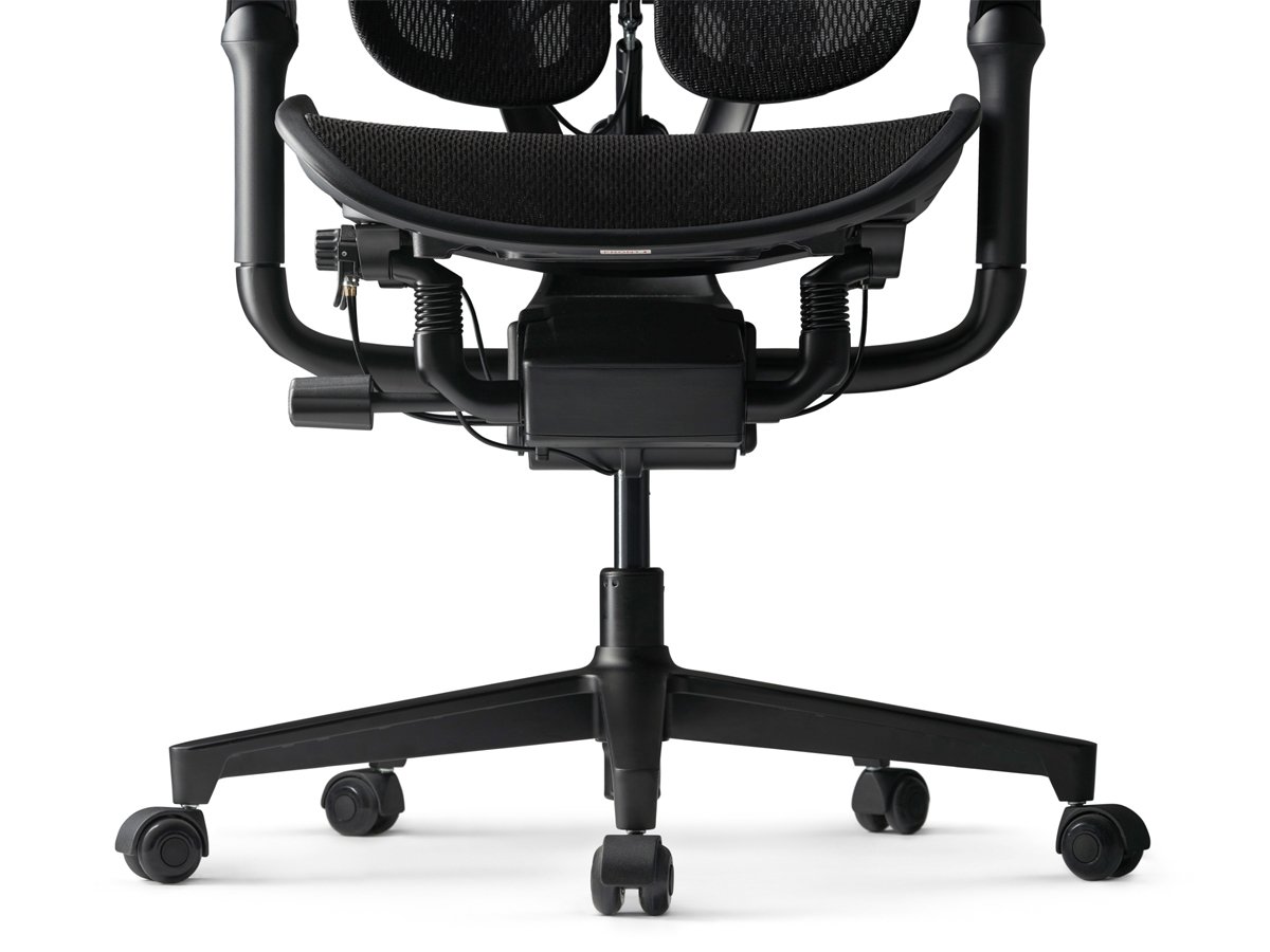 Ergonomiczny fotel Yumisu 1010 Czarny - Miękkie kauczukowe kółka