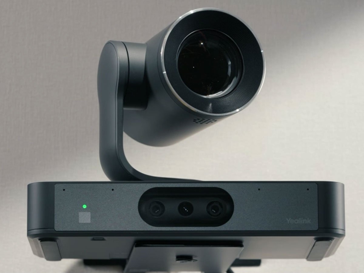 Kamera do wideokonferencji Yealink SmartVision 80 - Widok ogólny, grafika z tłem