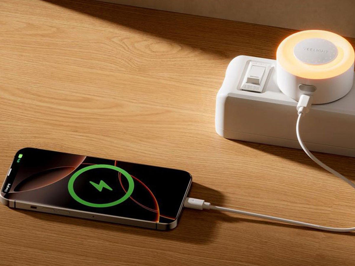 Lampka z czujnikiem zmierzchu Yeelight Jelly 4 Plus - Grafika lifestyle