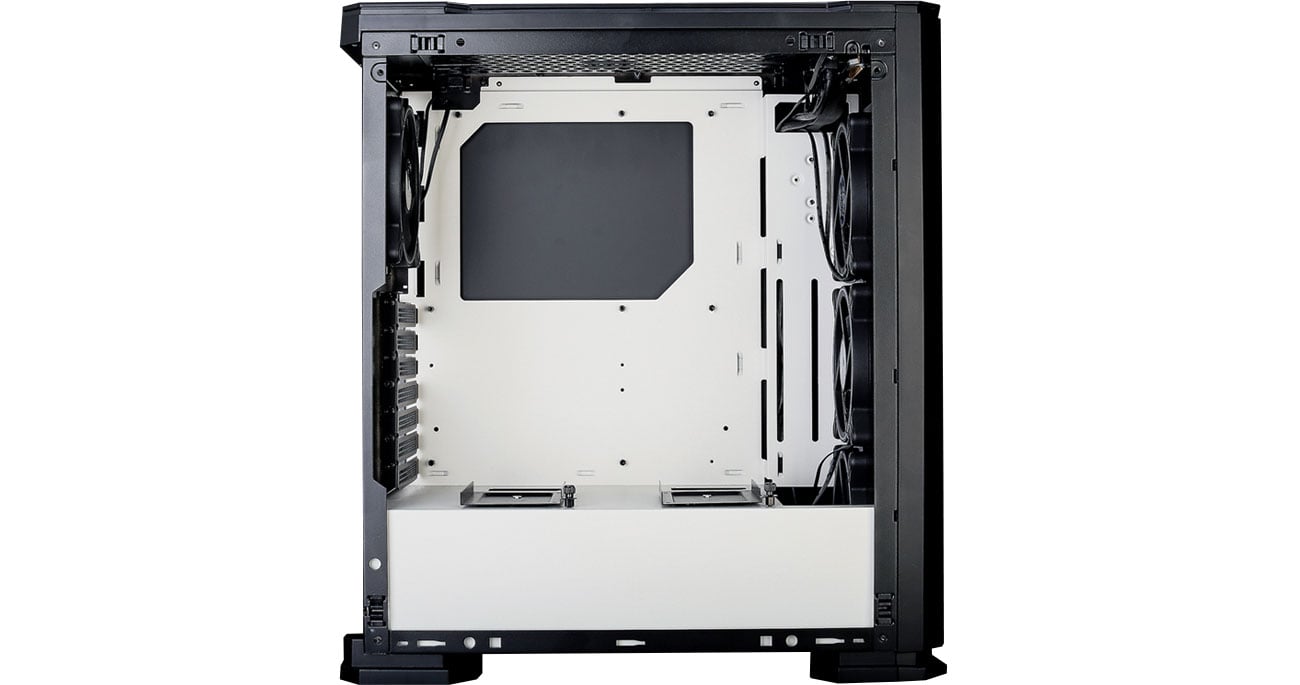 Zalman X3 Black - Wnętrze